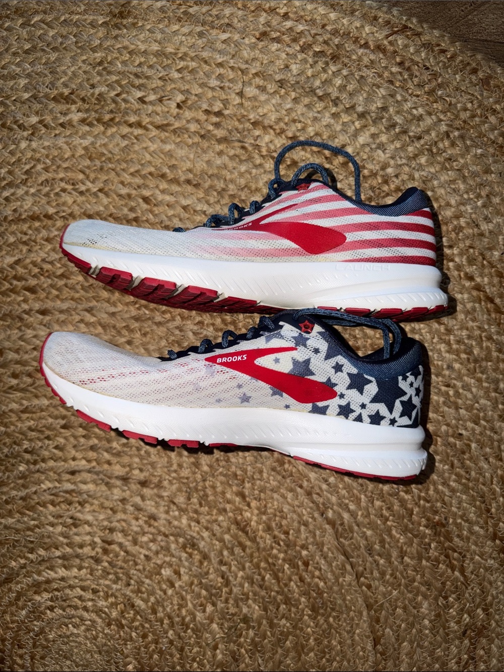 Brooks Launch 6 OLD GLORY COLLECTION American flag - Picture 4 of 8